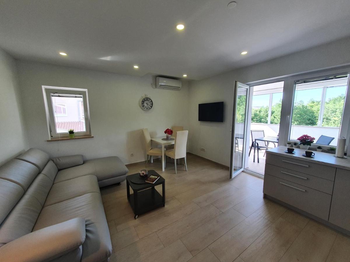 Apartmani Melanie بوريتش المظهر الخارجي الصورة